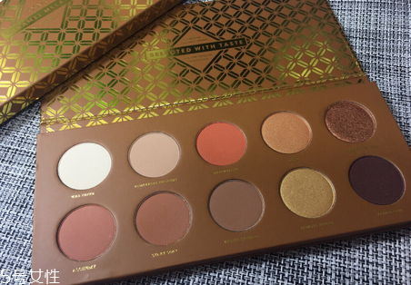 怎樣防止眼影暈染？七種日常眼影搭配秘訣