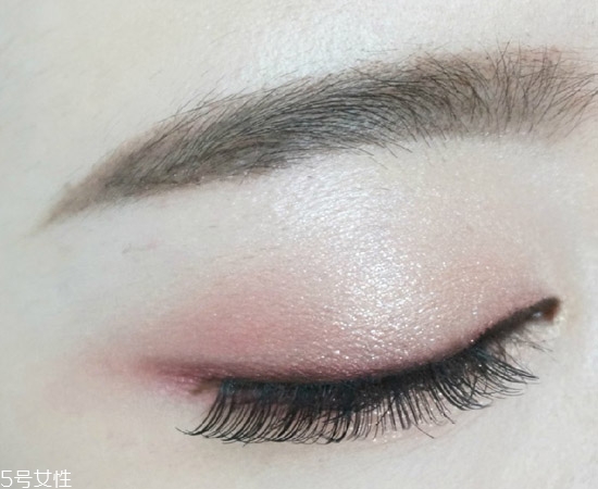 桃花眼妝容好看嗎？桃花眼妝容教程