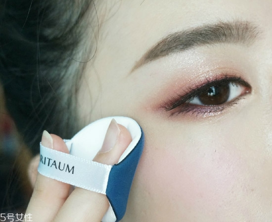 桃花眼妝容好看嗎？桃花眼妝容教程