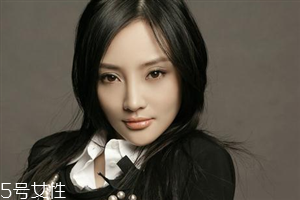 內(nèi)雙怎么變外雙眼皮？內(nèi)雙眼睛變大技巧