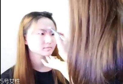 內(nèi)雙怎么畫眼線？?jī)?nèi)雙眼皮畫眼妝技巧