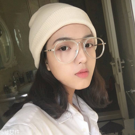 內(nèi)雙怎么變外雙眼皮？內(nèi)雙眼睛變大技巧