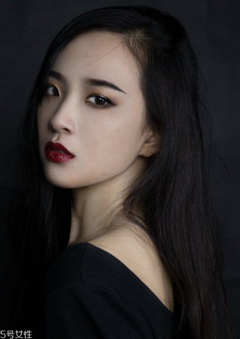 內(nèi)雙怎樣畫眼線成外雙？單眼皮內(nèi)雙女生福音