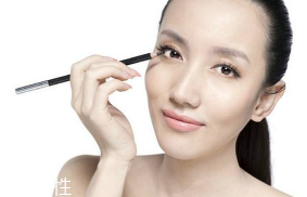 內(nèi)雙怎樣畫眼線成外雙？單眼皮內(nèi)雙女生福音