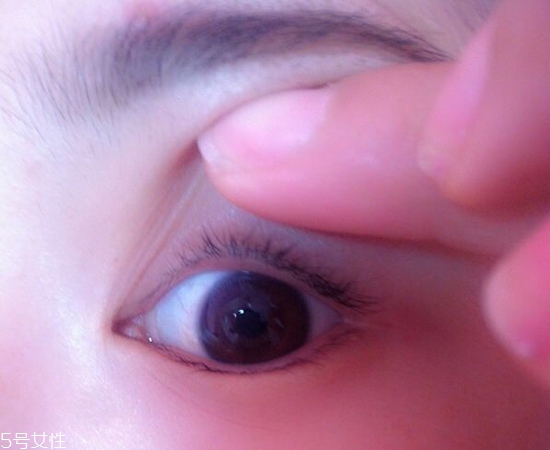 內(nèi)雙怎么畫眼線？?jī)?nèi)雙眼皮畫眼妝技巧