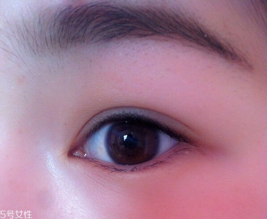 內(nèi)雙怎么畫眼線？?jī)?nèi)雙眼皮畫眼妝技巧