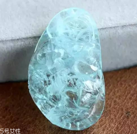 海藍(lán)寶可以戴著睡覺嗎？整片海洋都在你手上了