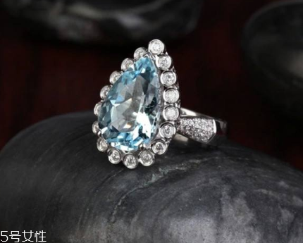 海藍(lán)寶會越戴越藍(lán)嗎？神奇的海水寶石