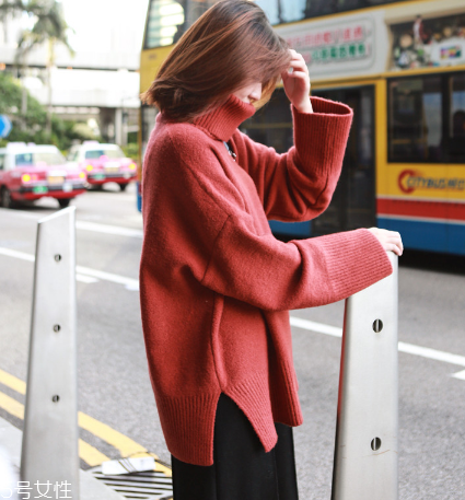 紅色毛衣配什么外套？冬季搭配風(fēng)度與溫度共存