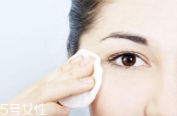 卸妝油哪種成分最好？3種類型任君挑選