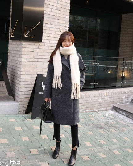 什么顏色圍巾顯臉白？選擇這幾條準沒錯