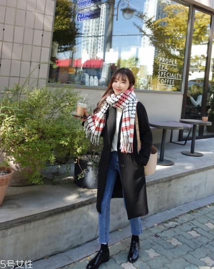 格子圍巾怎么搭配？瞬間打破冬日沉悶感