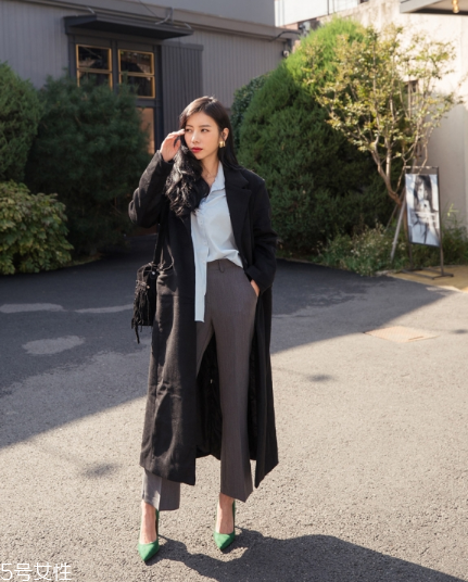 過膝大衣適合什么身材？這樣穿絕對美上天
