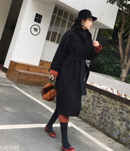 大衣有靜電怎么去除？三個小妙招教你快速除靜電