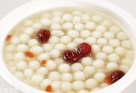 醪糟湯圓上火嗎 適量不會(huì)上火 醪糟湯圓上火嗎 適量不會(huì)上火