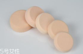粉撲用什么清洗最好？卸妝產(chǎn)品可清洗