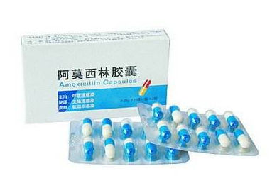 阿莫西林會導(dǎo)致胎兒畸形嗎？孕期禁服阿莫西林