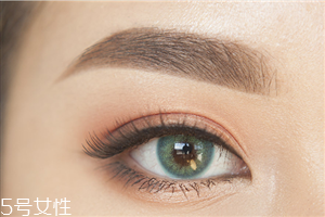 如何化妝使眼睛變大？落日線放大雙眼