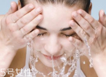 洗面奶有哪些常識(shí)？同一部位只需洗20秒