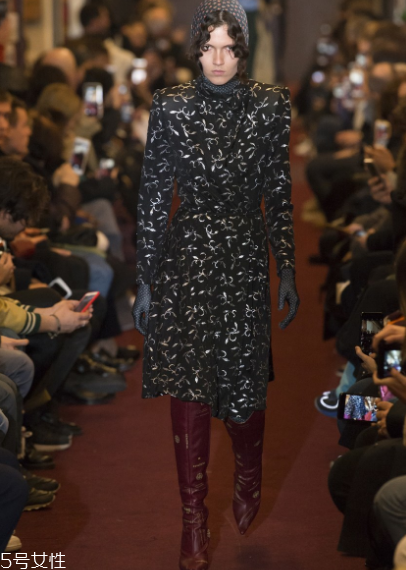 vetements2018秋冬系列服裝怎么樣_好看嗎？