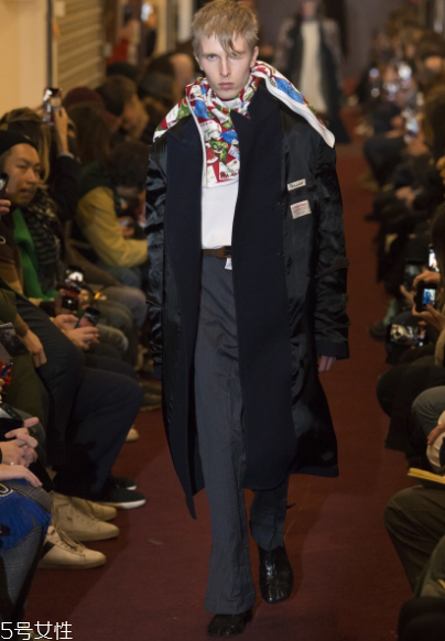 vetements2018秋冬系列服裝怎么樣_好看嗎？