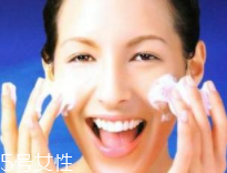 洗臉時(shí)一定要順時(shí)針嗎？只是一種習(xí)慣