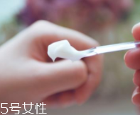 面霜抹后肌膚變暗是什么原因？油脂被氧化