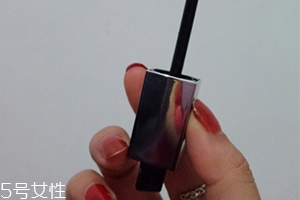 美寶蓮彎彎睫毛膏怎么用？想怎么彎就怎么彎