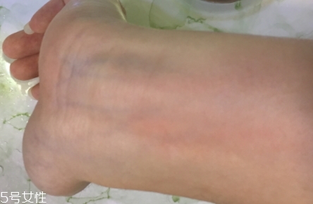 美寶蓮彎彎睫毛膏怎么用？想怎么彎就怎么彎