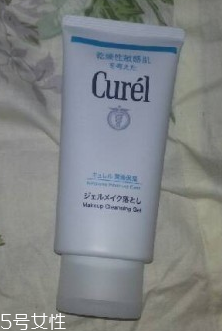 Curel卸妝啫喱適合敏感皮嗎？無(wú)酒精敏感皮專用