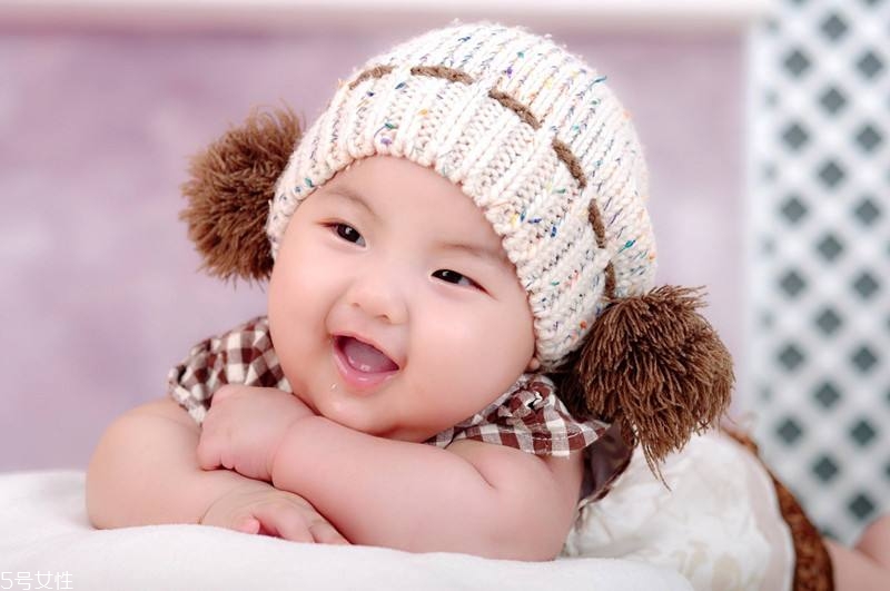 怎樣防止嬰幼兒弱視問題？三種方法合理預防