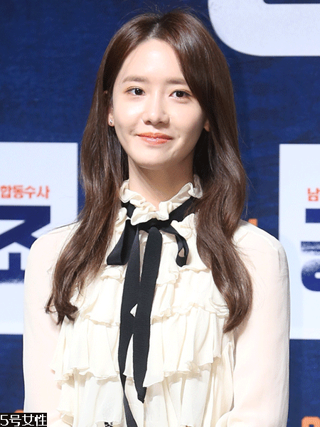 眼影需要卸妝嗎？閃亮海灘眼妝教程