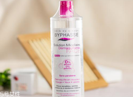 蓓昂斯卸妝水可以卸眼唇嗎？卸除眼妝小貼士