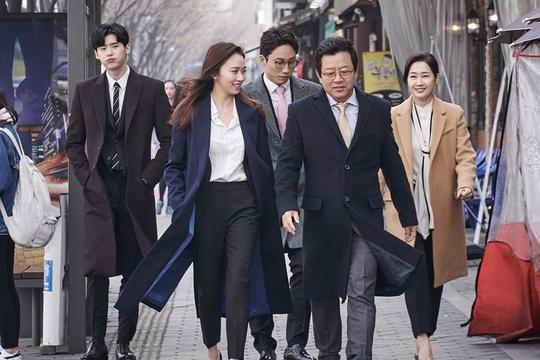 洋蔥式穿衣法 韓國人也愛這樣穿 洋蔥式穿衣法 韓國人也愛這樣穿