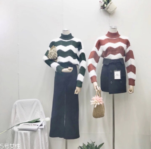 毛衣怎么搭配衣服圖片 秋冬毛衣n種穿搭 毛衣怎么搭配衣服圖片 秋冬毛衣n種穿搭