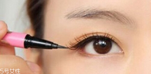 淑女妝怎么畫清新自然？教你化一個(gè)撩倒男神的妝