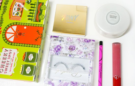 2018秋冬酒紅色眼妝怎么畫？神秘又有女人味的妝容