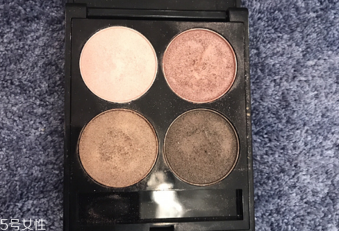 名創(chuàng)優(yōu)品眼影好用嗎？韓系貓眼妝的畫法