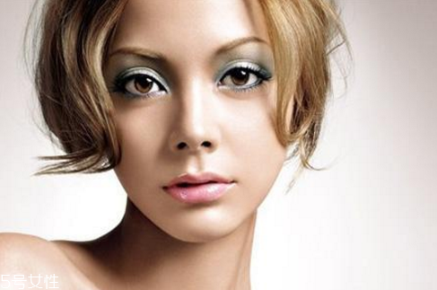 開眼角拆線后怎么清潔眼部？開眼角后可以適當(dāng)洗臉清潔