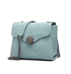 鏈條包適合冬天背嗎？教你做個(gè)包達(dá)人