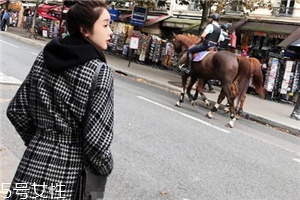 大衣買大了可以改小嗎？大衣買大了這樣解決