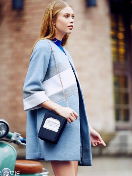 大衣上有膠印怎么去除？這樣做膠漬統(tǒng)統(tǒng)都不見