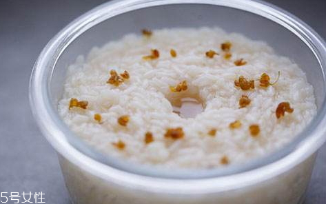 酒釀長毛了還能吃嗎 酒釀長白毛的處理方法 酒釀長毛了還能吃嗎 酒釀長白毛的處理方法