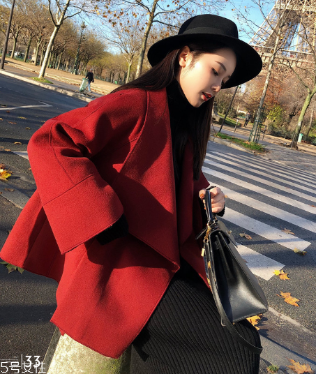 大衣干洗要多久？大衣干洗的時(shí)間你知道嗎