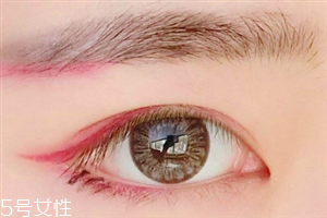 開眼角后吃什么好？開眼角后三個(gè)月可以化妝