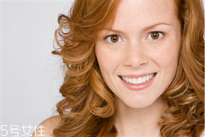 怎樣縮短開眼角疤痕消失時(shí)間？開眼角手術(shù)后這樣護(hù)理最好