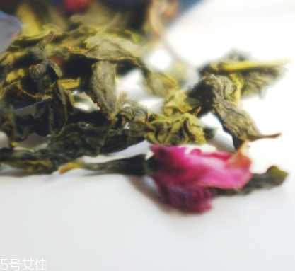 lupicia白桃烏龍和極品有什么區(qū)別 lupicia白桃烏龍和極品有什么區(qū)別