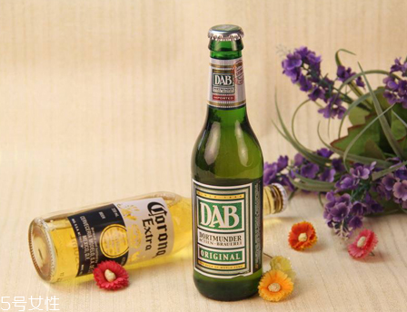 啤酒沒(méi)喝完怎么處理？喝不完的啤酒這樣保存