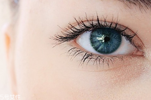 開眼角有什么風(fēng)險(xiǎn)？開眼角并不適合所有人