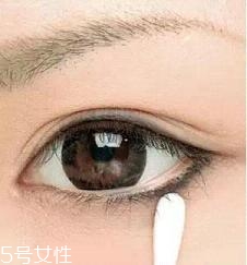 眼線液筆不出水怎么辦？畫眼線的常見誤區(qū)